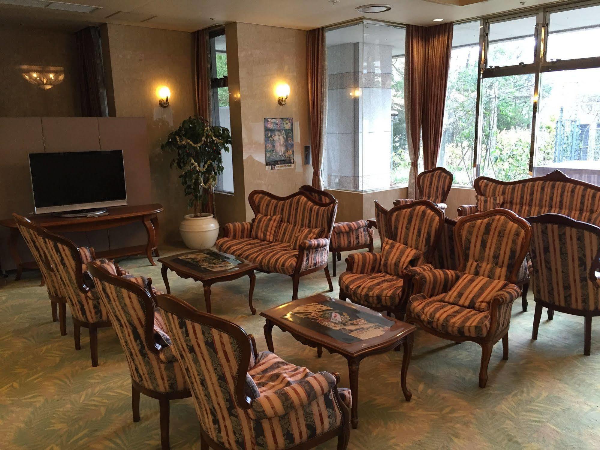 Breezbay Hotel & Resort Ґеро Екстер'єр фото